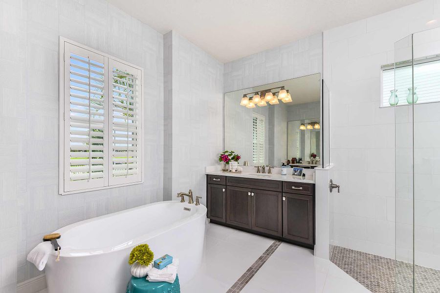 Furnished interior view inside a new home in Grand Palm, Venice (Image 20).