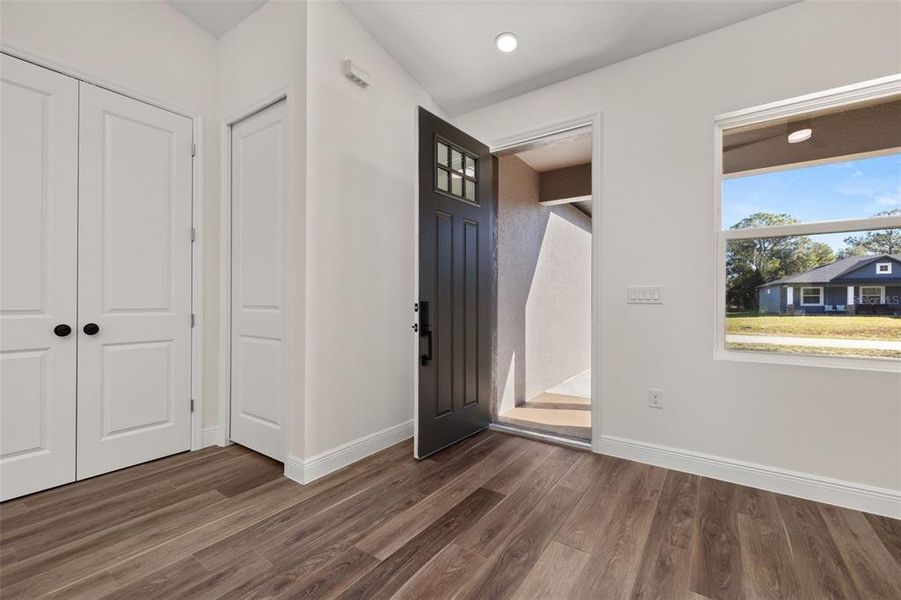 Spacious, unfurnished interior of a new home in , Avon Park (Image 13). Spacious, unfurnished interior of a new home in , Avon Park (Image 13).