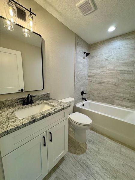 Furnished interior view inside a new home in , Dunnellon (Image 5).