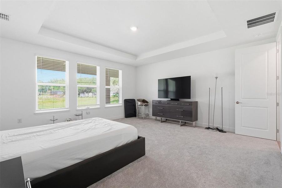 Furnished interior view inside a new home in , Plant City (Image 32).
