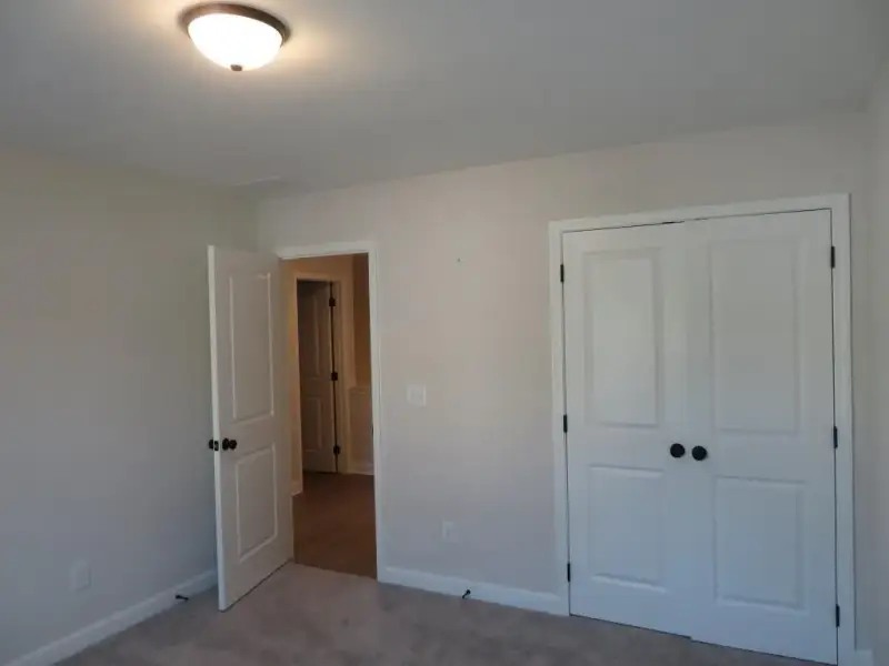 Spacious, unfurnished interior of a new home in , Marietta (Image 18).