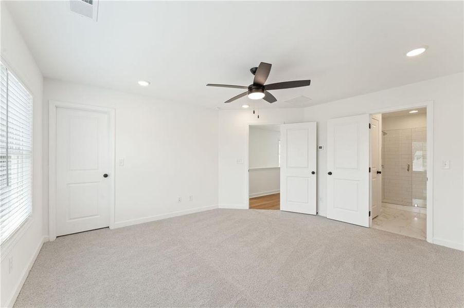 Spacious, unfurnished interior of a new home in East Park Village, Kennesaw (Image 19). Spacious, unfurnished interior of a new home in East Park Village, Kennesaw (Image 19).