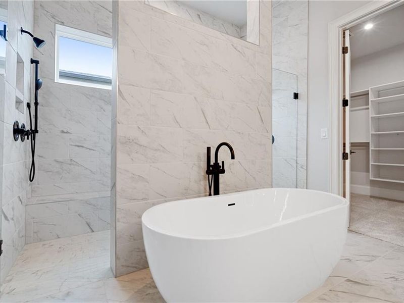 Image 92 of a home in The Village at Towne Lake.