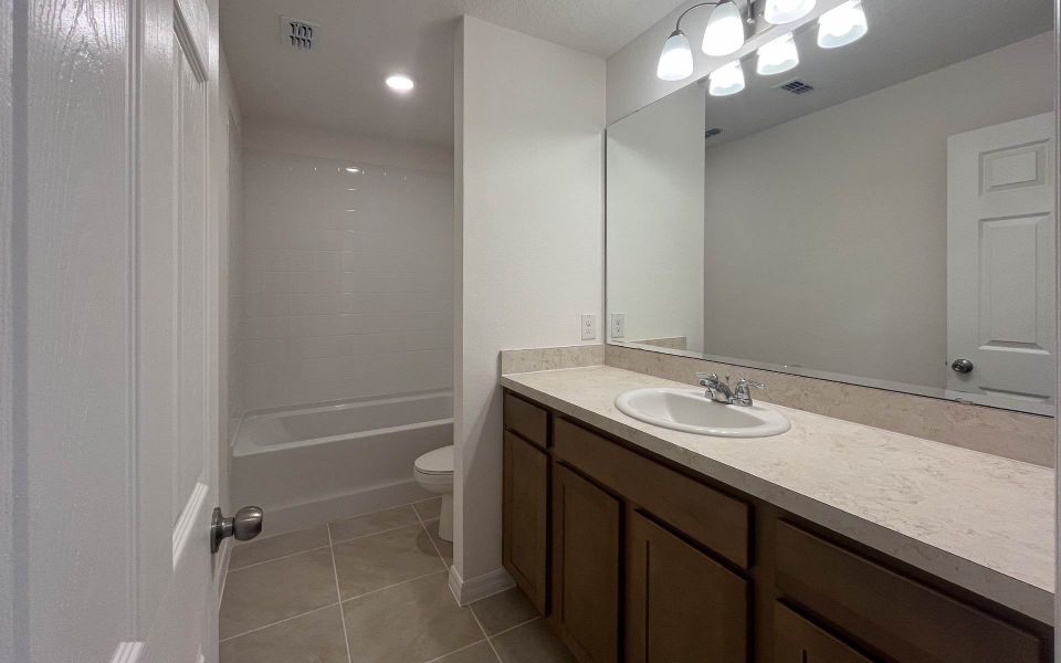 Image 22 of a home in Pine Meadows Reserve.