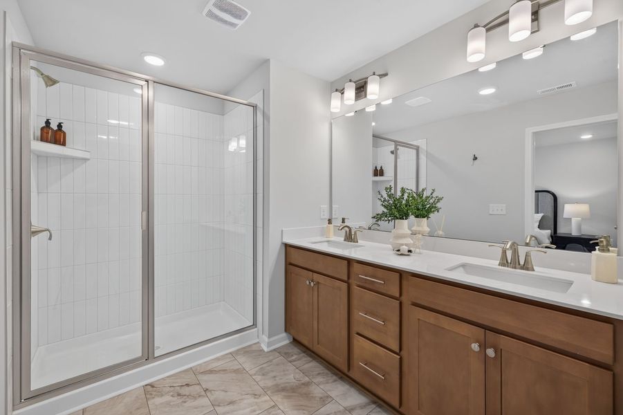 Owner's Bath Owner's Bath