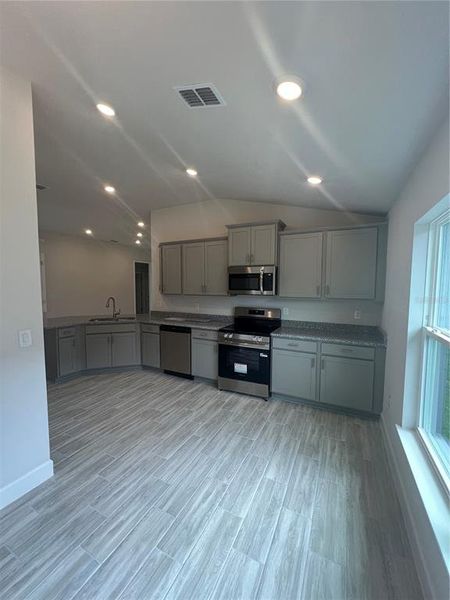 Furnished interior view inside a new home in Abbey Glen, Dade City (Image 5).