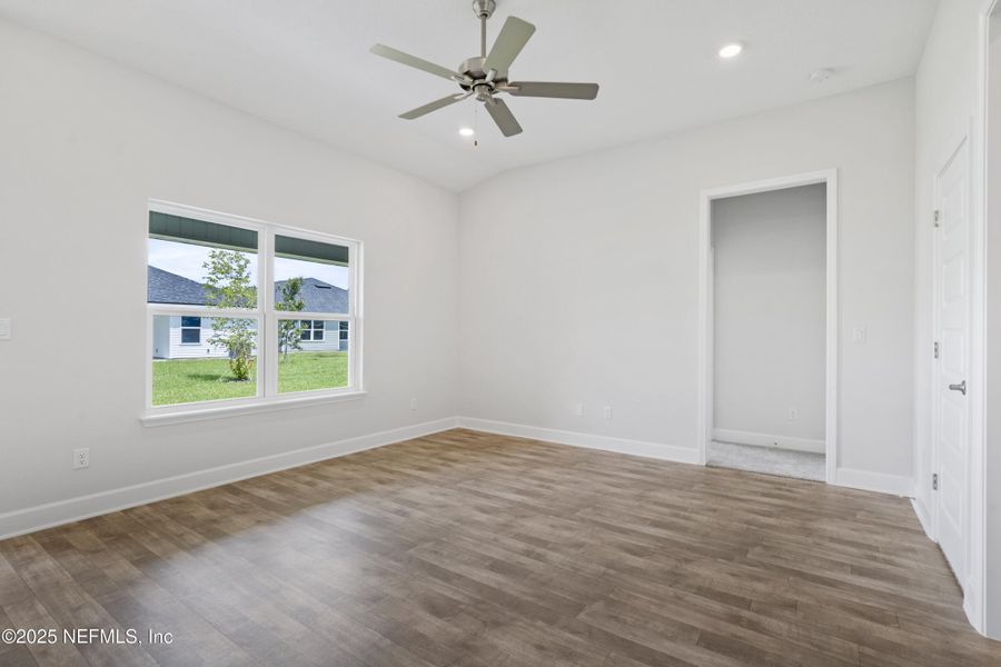 Spacious, unfurnished interior of a new home in Summerglen, Jacksonville (Image 10). Spacious, unfurnished interior of a new home in Summerglen, Jacksonville (Image 10).