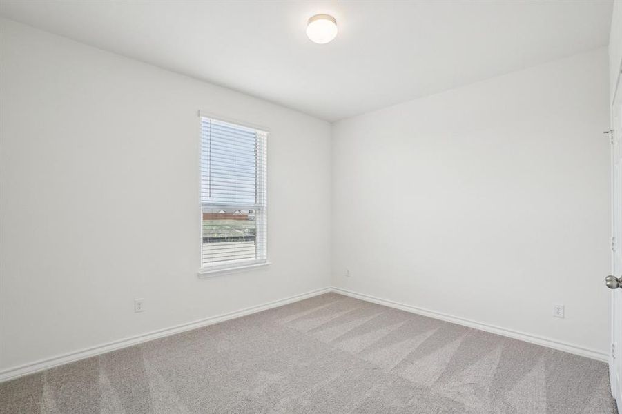 Spacious, unfurnished interior of a new home in Heartland Signature, Heartland (Image 10).