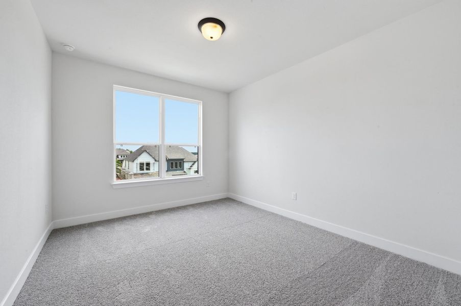 Spacious, unfurnished interior of a new home in Provence, Austin (Image 30).