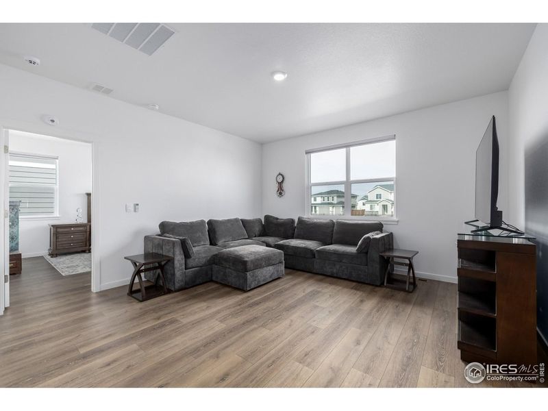 Furnished interior view inside a new home in Fossil Creek Ranch, Windsor (Image 7). Furnished interior view inside a new home in Fossil Creek Ranch, Windsor (Image 7).