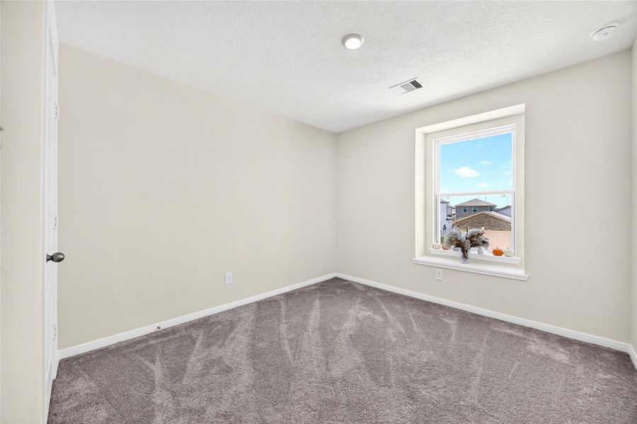 Spacious, unfurnished interior of a new home in , Katy (Image 22).