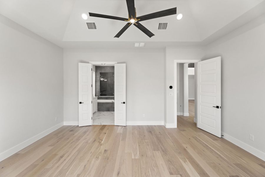 Representative unfurnished interior of a home built from the 5032 by Tradition Homes in Lakewood at Brookhollow – 60′ Lots, Prosper (Image 23).