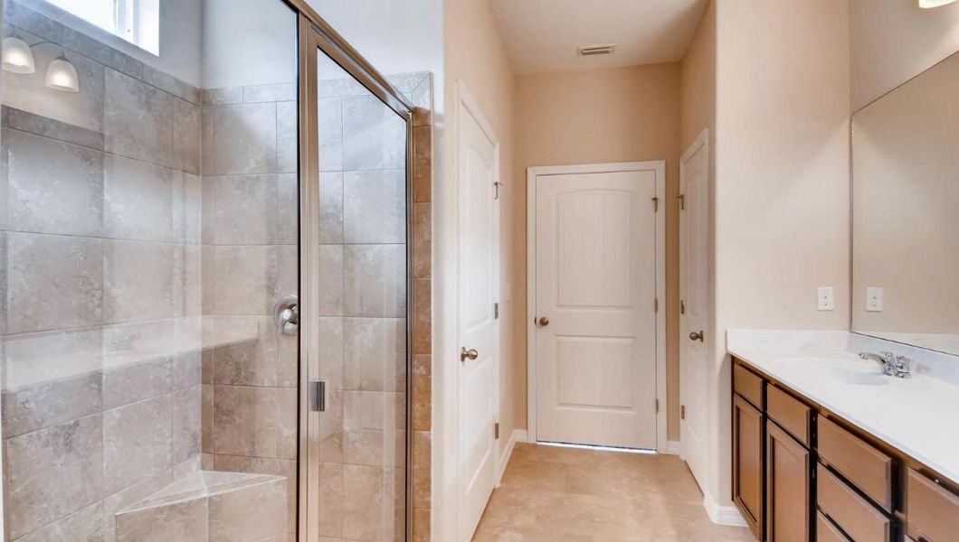 Image 29 of the Preserves at Lakeside Landings community in Winter Haven, FL.