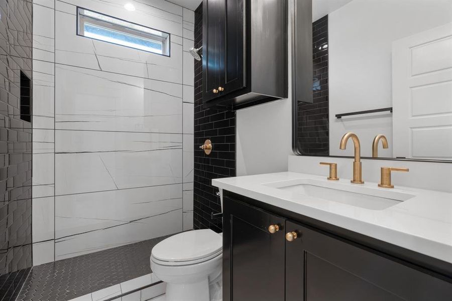 Laundry room with electric dryer hookup, cabinet space, light wood-style flooring, gas dryer hookup, and hookup for a washing machine