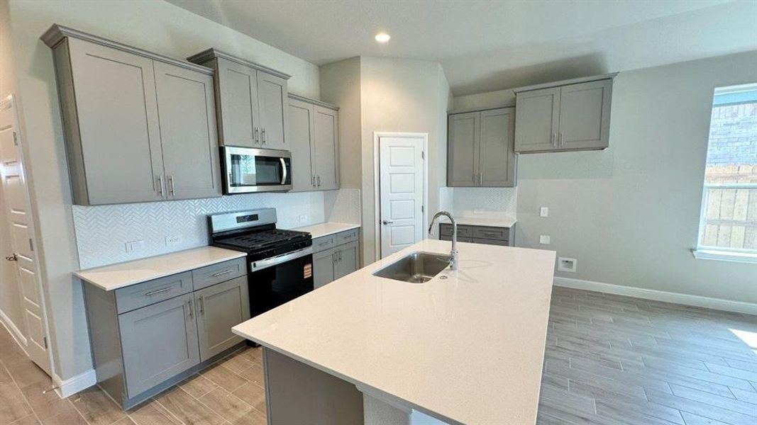Furnished interior view inside a new home in Rock Creek Ranch, Fort Worth (Image 6). Furnished interior view inside a new home in Rock Creek Ranch, Fort Worth (Image 6).
