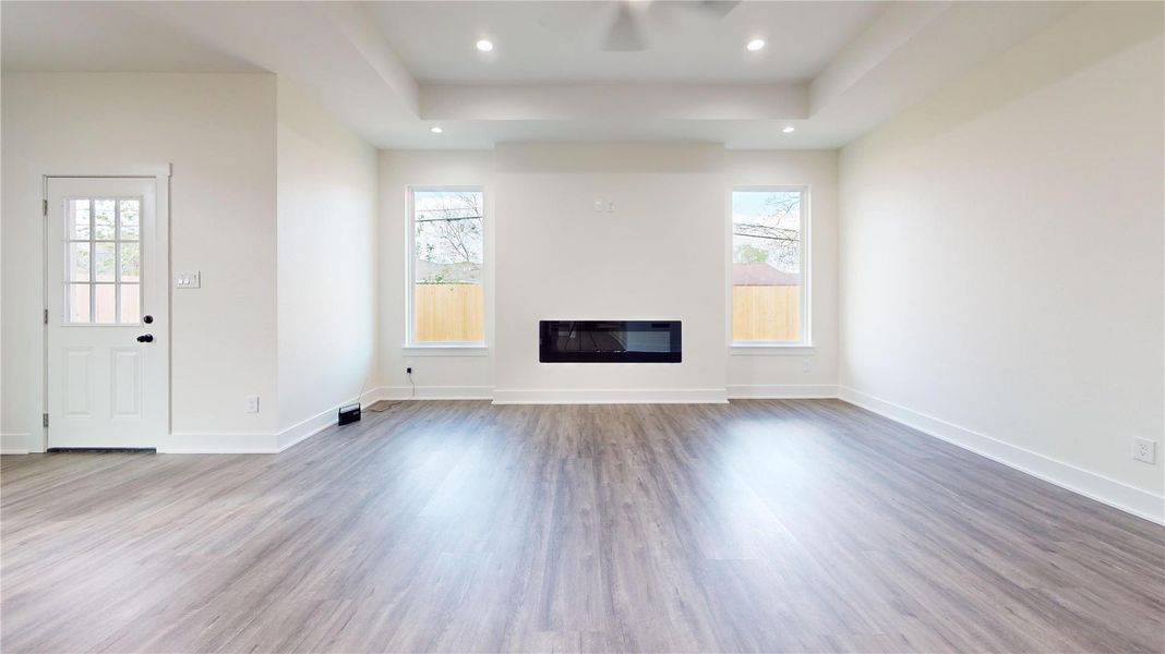 Spacious, unfurnished interior of a new home in , Houston (Image 16).