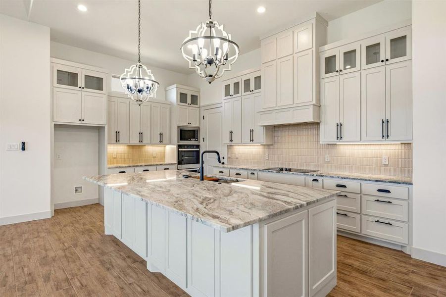 Furnished interior view inside a new home in , Glen Rose (Image 6). Furnished interior view inside a new home in , Glen Rose (Image 6).
