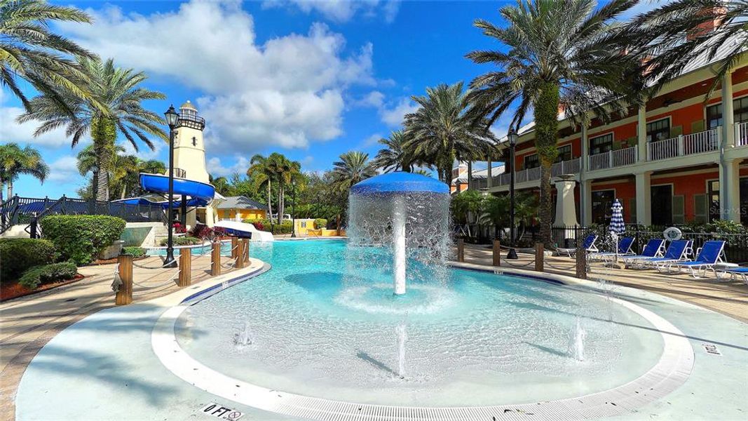 Community amenities in Marisol Pointe at MiraBay, Apollo Beach (Image 18).