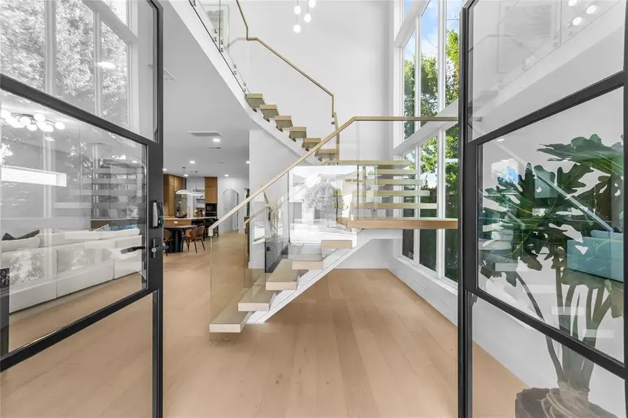 Furnished interior view inside a new home in , Dallas (Image 4).