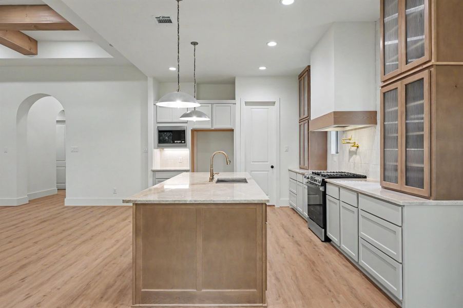 Furnished interior view inside a new home in , Willis (Image 7).