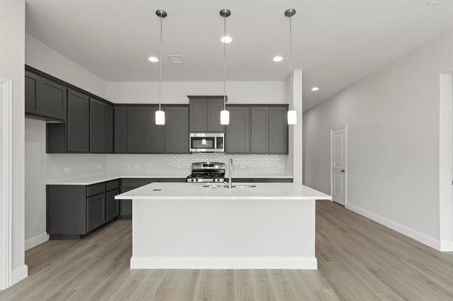 09. 2436 WheatfieldNook - Kitchen 09. 2436 WheatfieldNook - Kitchen