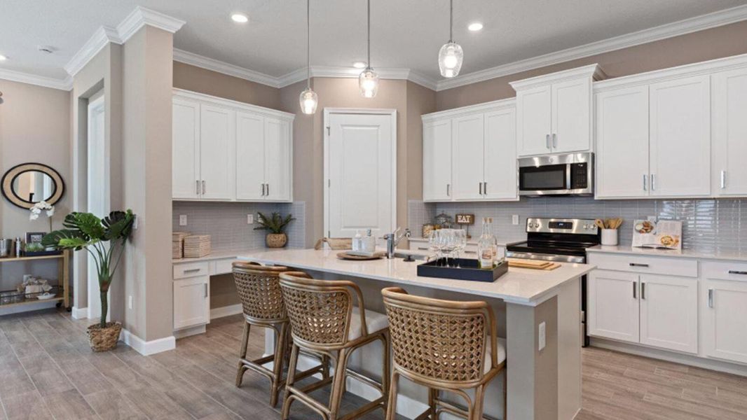 PBH_2035_Pic_Sophia_Kitchen_1of3_F1_Walk