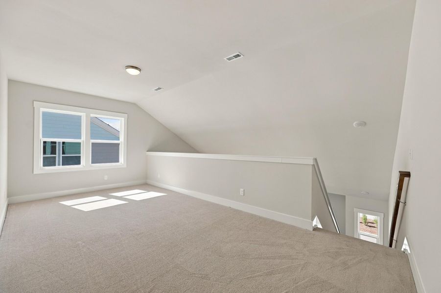 Spacious, unfurnished interior of a new home in Allen Park, Raleigh (Image 21).