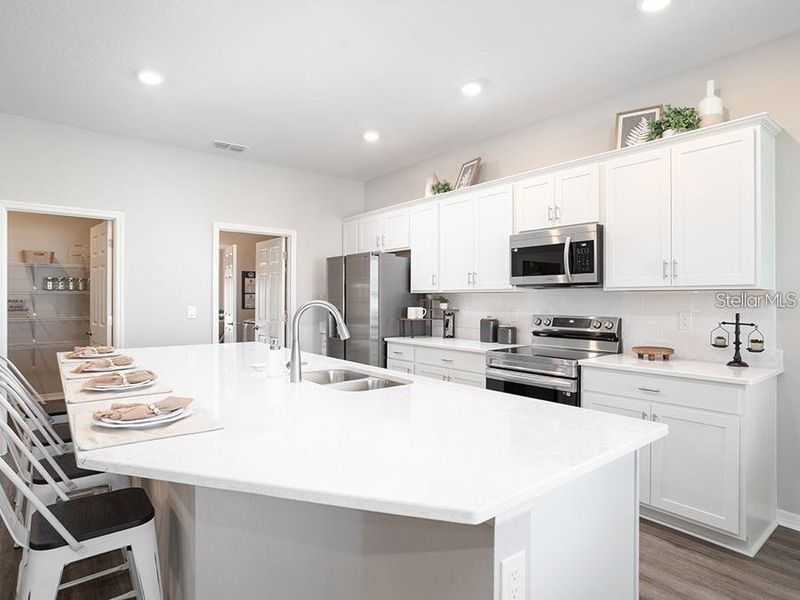 Furnished interior view inside a new home in Keen's Grove, Lakeland (Image 7).