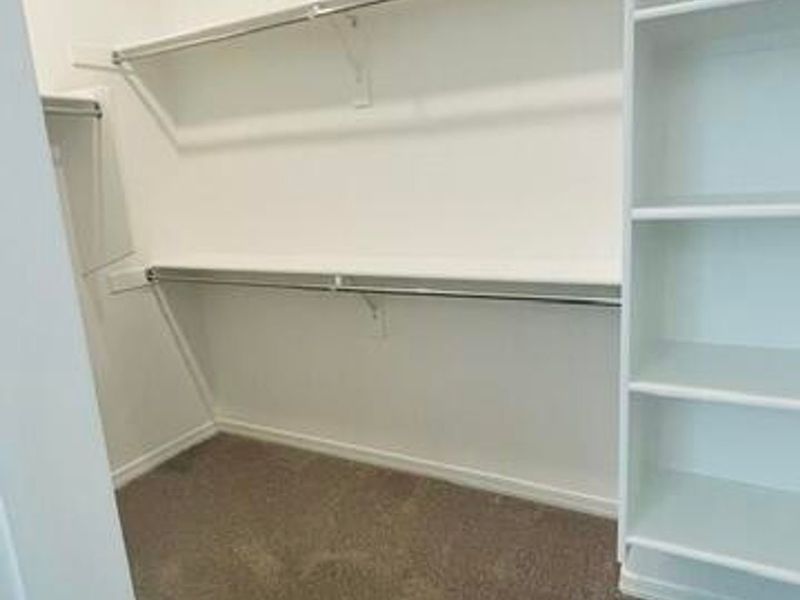 Spacious, unfurnished interior of a new home in Westwood, Prescott (Image 16).