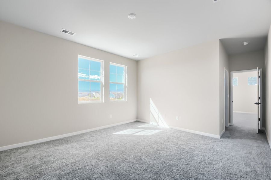 4br New Home in Berthoud, CO.  - Slide 15