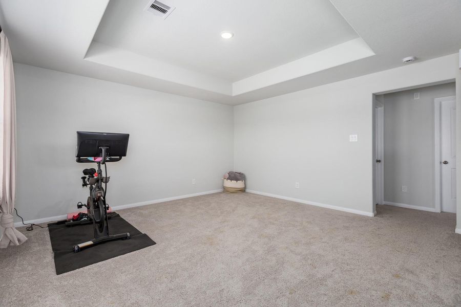 Spacious, unfurnished interior of a new home in The Villages at Westpointe, Dayton (Image 21).
