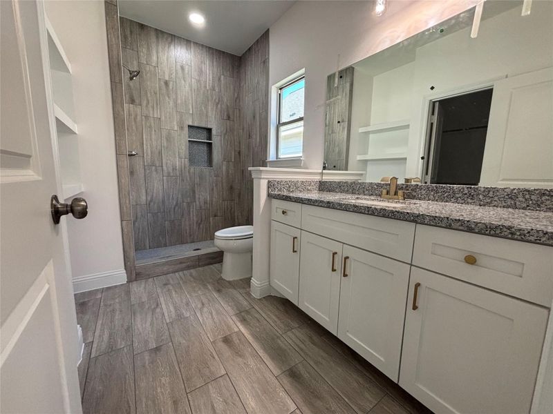 Furnished interior view inside a new home in , La Porte (Image 9).