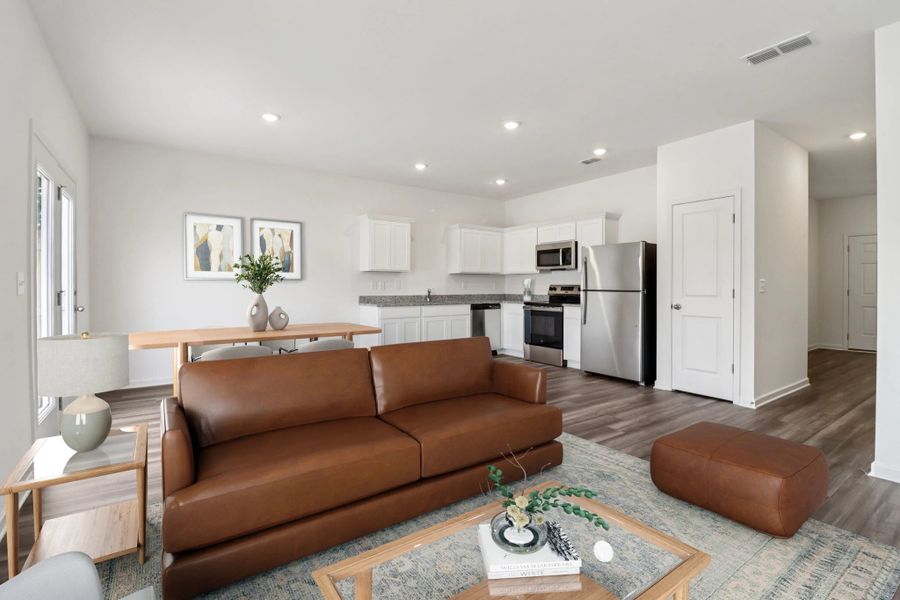 Representative furnished interior of a home built from the Cosmos by Starlight Homes in Chestnut Grove, Douglasville (Image 9).