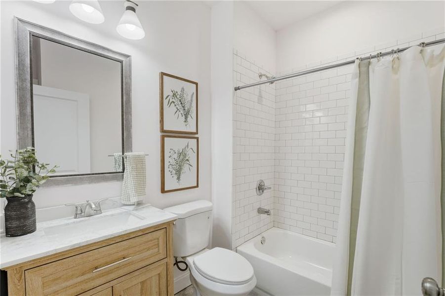 Furnished interior view inside a new home in , Villa Rica (Image 8).