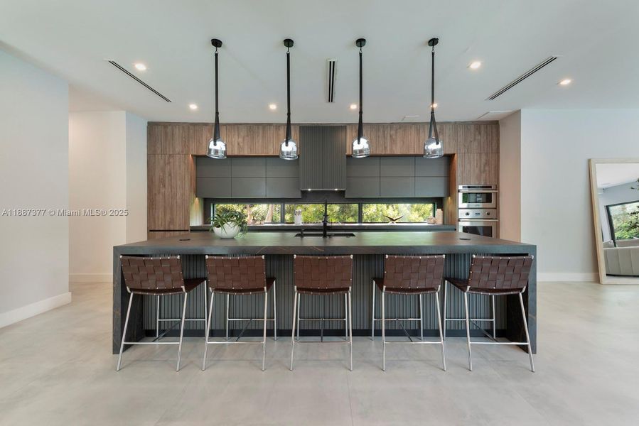 Furnished interior view inside a new home in , Pinecrest (Image 25).