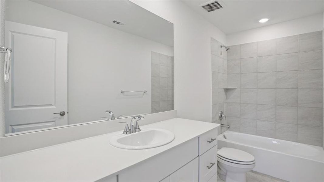 Furnished interior view inside a new home in Eastridge - Spring Series, McKinney (Image 12). Furnished interior view inside a new home in Eastridge - Spring Series, McKinney (Image 12).