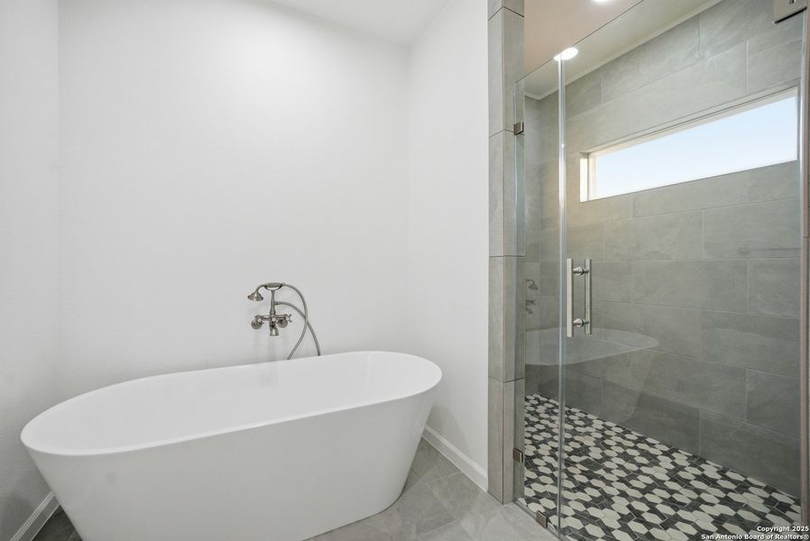 Image 35 of a home in .