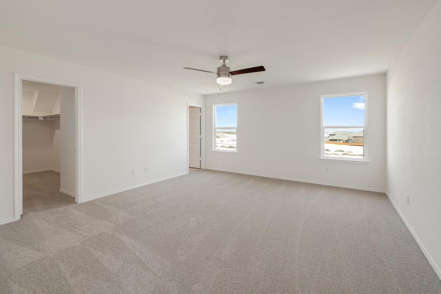 Spacious, unfurnished interior of a new home in Salerno - Heritage Collection, Round Rock (Image 20).