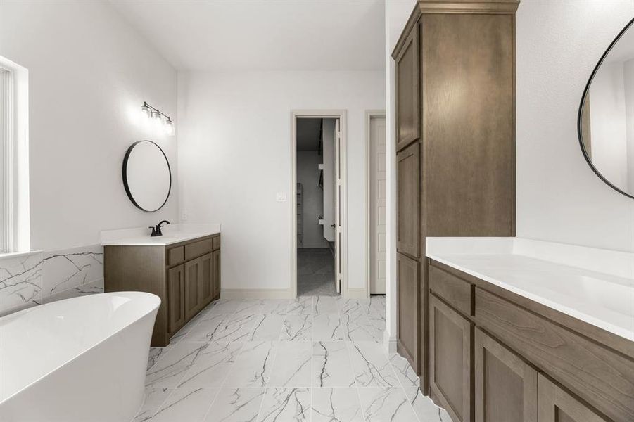 136 Evanston-Primary Suite-3 136 Evanston-Primary Suite-3