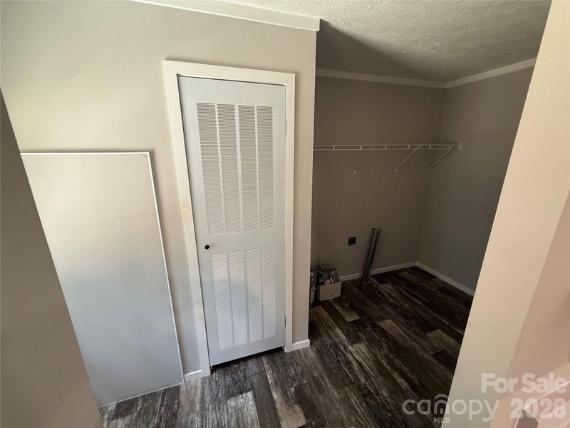Spacious, unfurnished interior of a new home in , Morganton (Image 10). Spacious, unfurnished interior of a new home in , Morganton (Image 10).