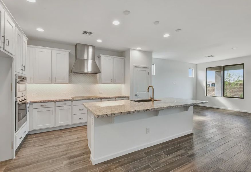 Wickenburg Flourish 1581 Kitchen - 12 of 20