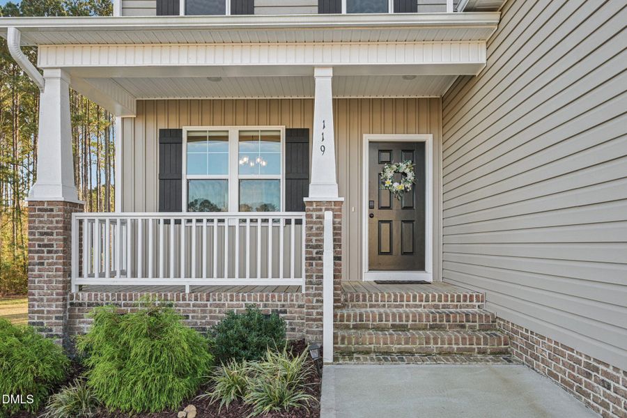 5-web-or-mls-Fescue-S1111-005