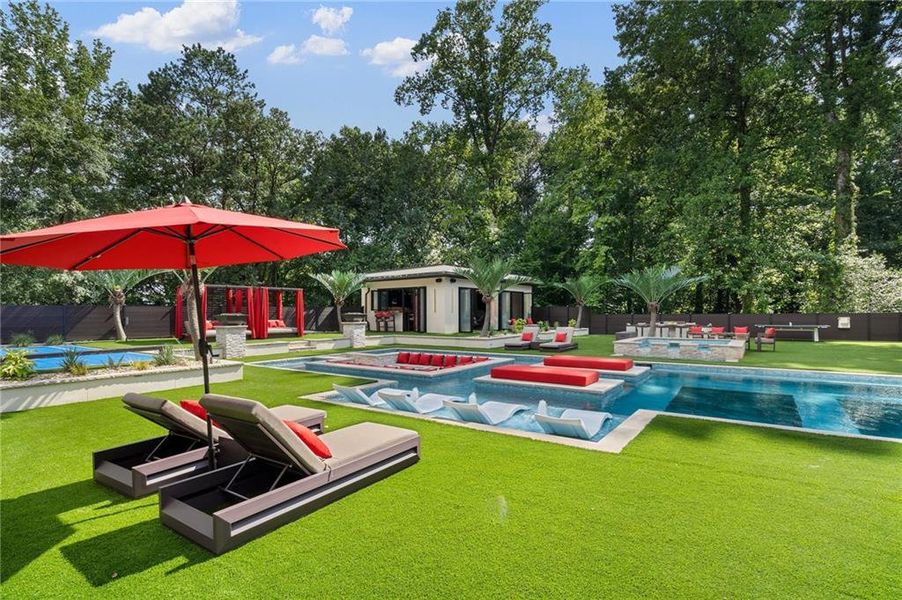 Community amenities in , Atlanta (Image 27).