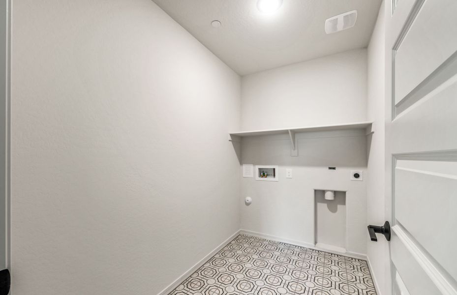 Spacious, unfurnished interior of a new home in Foothills at Northpointe, Peoria (Image 19). Spacious, unfurnished interior of a new home in Foothills at Northpointe, Peoria (Image 19).