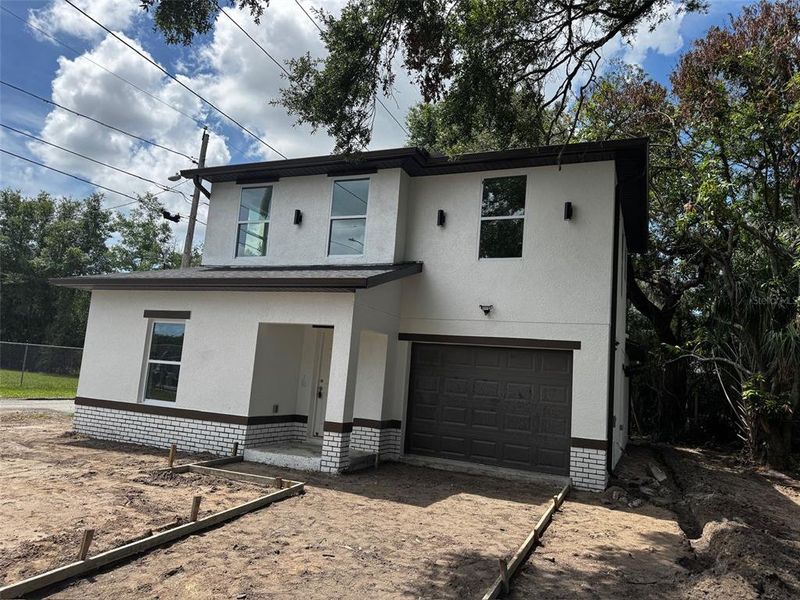 Image 15 of a home in .
