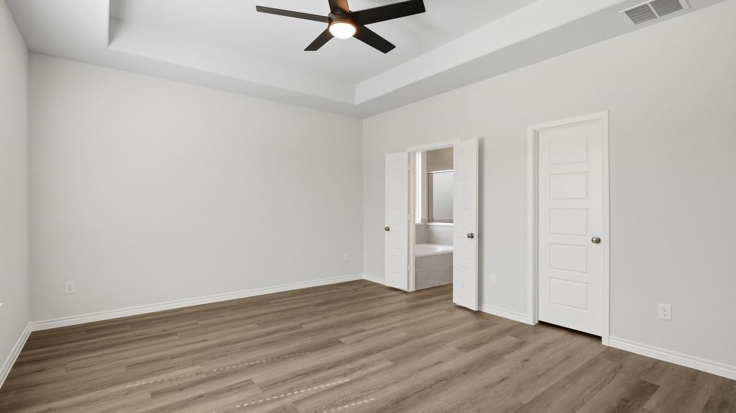 Primary suite