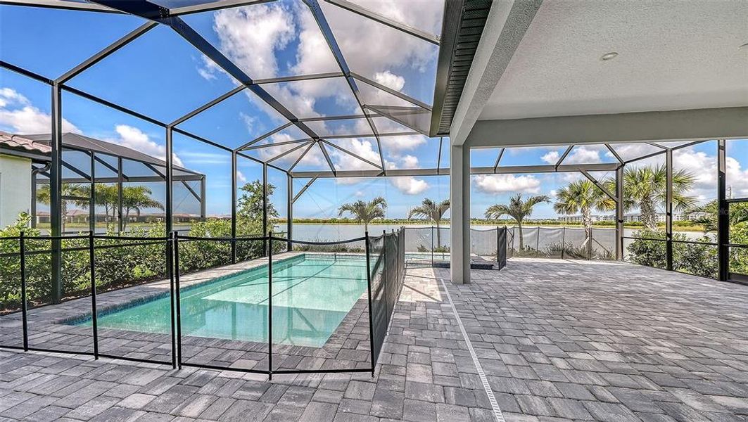 Exterior details and patio area of a home in , Nokomis (Image 29).