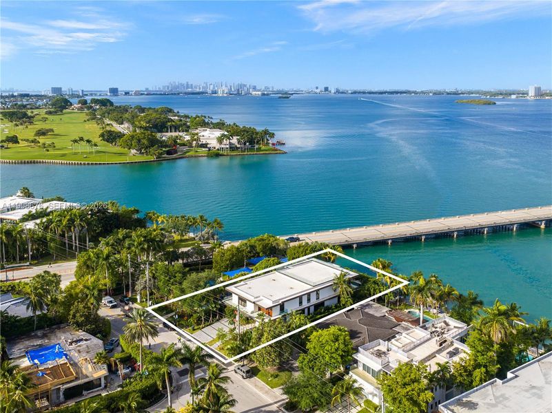 Image 76 of a home in .