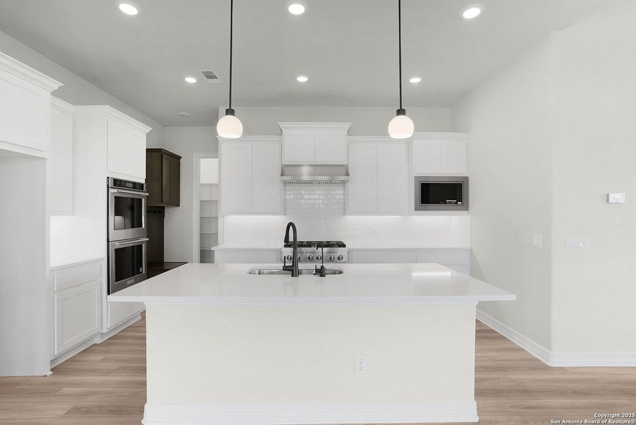 Furnished interior view inside a new home in Nolte Farms, Seguin (Image 18).