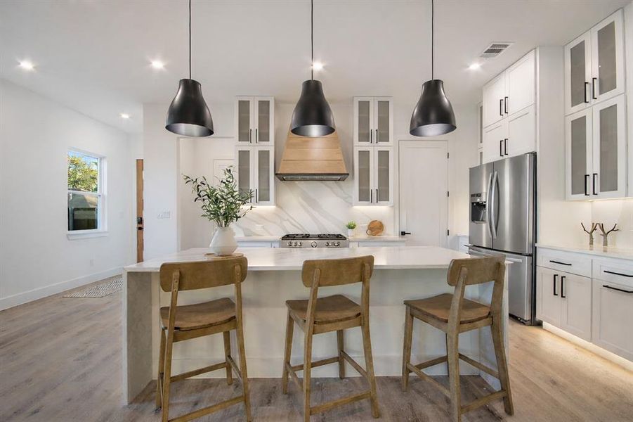 Furnished interior view inside a new home in , Dallas (Image 16).